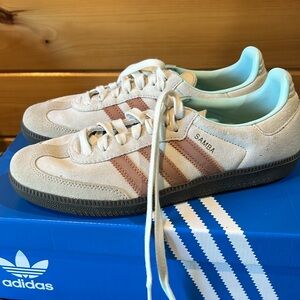 Adidas Samba